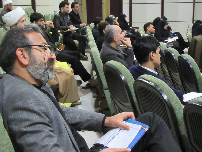 کارگاه تخصصی «صداشناسی» با حضور مشتاقان قرآنی و مستعدان مهارت‌های صوتی-دکتر سعید بیژنی اول